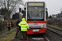 Kind unter Strassenbahn Koeln Porz Steinstr 17